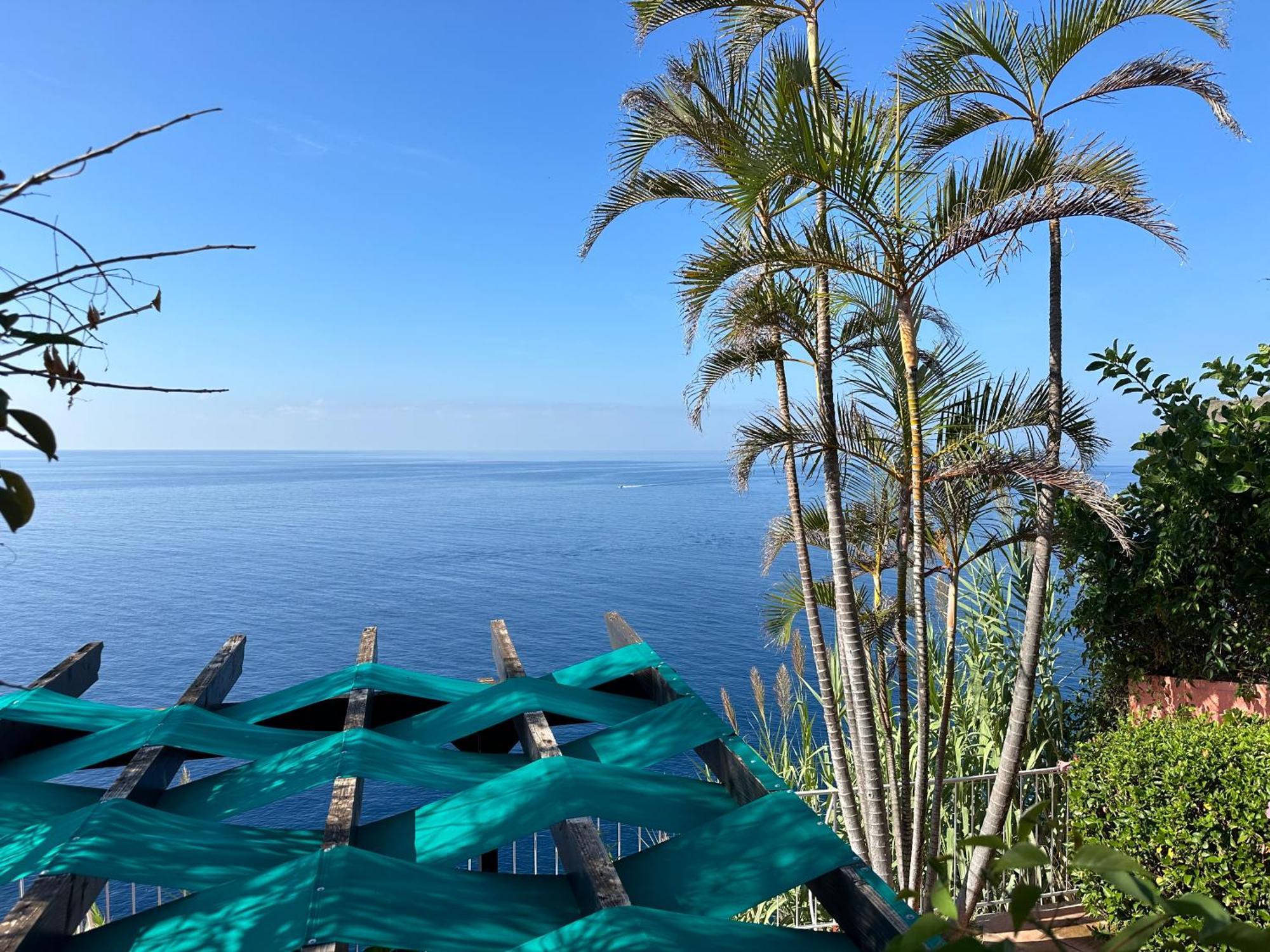 Inn & Art Madeira คานีโซ ภายนอก รูปภาพ