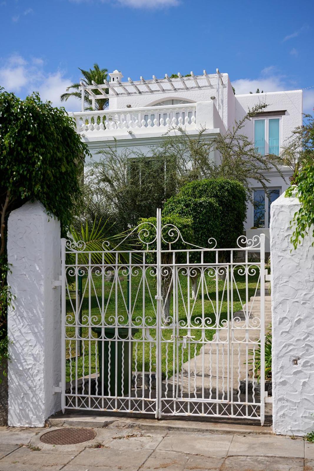 Inn & Art Madeira คานีโซ ภายนอก รูปภาพ